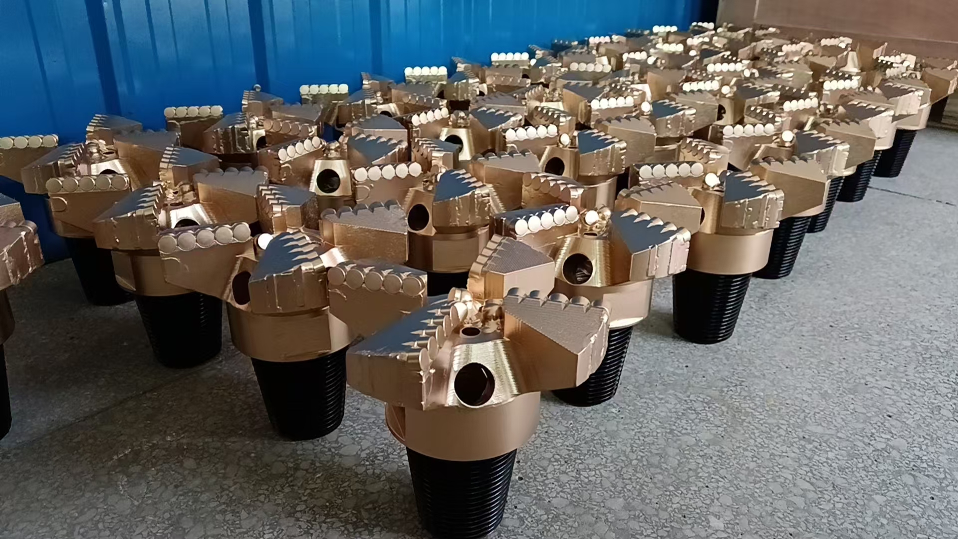 金刚石复合片不取芯钻头